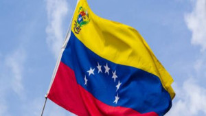 Governo venezuelano manda prender envolvidos no sequestro de Maduro