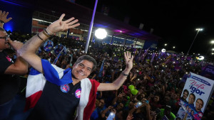Quaest: ACM Neto mantém liderança na disputa ao governo e alcança 42%