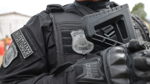 Família é mantida refém no bairro de Vila Canária, em Salvador