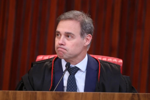 Sigilos: Mendonça diz que não cabe ao TSE fiscalizar desafios lançados em debate eleitoral