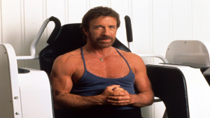Morre Chuck Norris, ícone das artes marciais nas telas, aos 86 anos