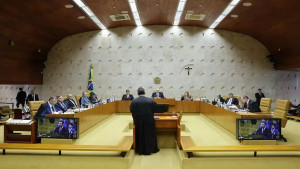 Quem no STF está contra os aposentados e a favor dos criminosos?  STF forma maioria para derrubar decisão de Mendonça que prorrogaria CPMI do INSS