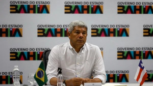 Jerônimo divulga fake news sobre suposta perseguição política em hospital e é desmentido por página de humor