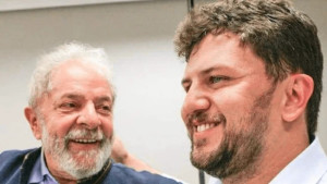 Ex-chefe de gabinete de Lula pediu pintura de mais de R$600 mil para lobista investigada pelas fraudes no INSS