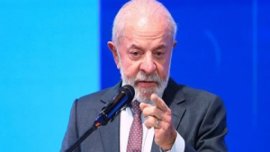 Campanha de Lula antecipa ataques a vice de Flávio e tenta ampliar desgaste de adversário no eleitorado feminino