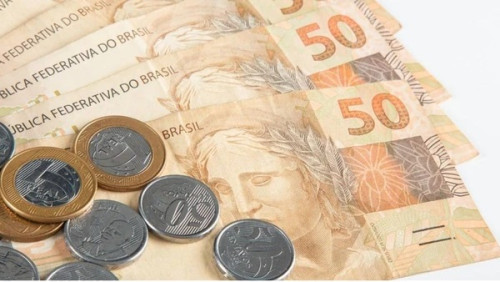 Brasileiros podem ter dinheiro esquecido: saiba como consultar valores do antigo PIS/Pasep