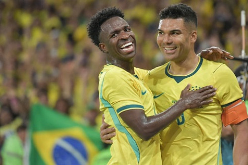 Em último jogo antes de viagem aos EUA, Brasil goleia o Panamá por 6x2
