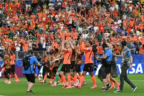 Holanda goleia a Suécia por 5 x 1; veja os detalhes