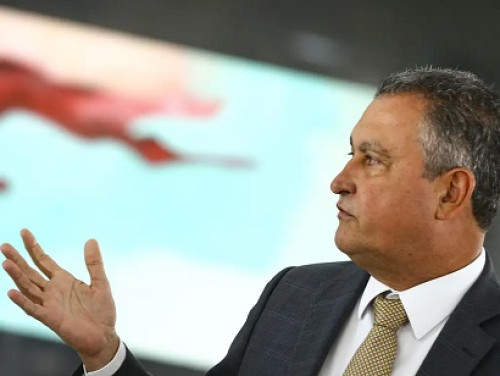 Caso dos respiradores: Auditoria do TCE diz ver 'erro grosseiro' e Rui Costa pode ter que devolver R$ 48,7 milhões