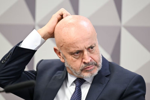 PF cumpre mandado contra o Careca do INSS em nova fase de operação sobre fraudes no órgão