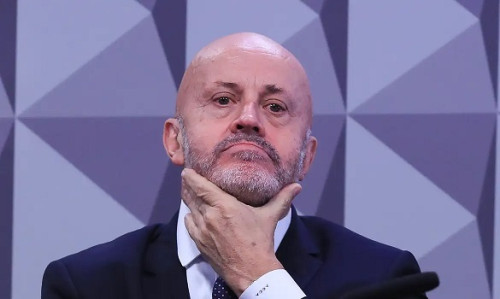 PF indicia ex-presidente do INSS e mais 47 por fraude bilionária