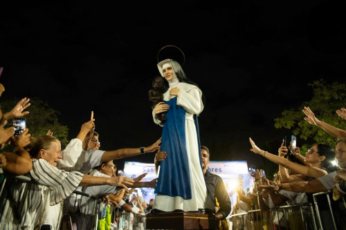 Dia 9 da Trezena de Santa Dulce: por que os pais recebem uma bênção especial?