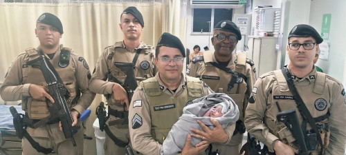 Recém-nascida é encontrada abandonada em cesto e envolta em sacola plástica em Salvador