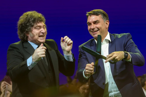 MRE convoca encarregada argentina para explicar apoio de Milei a Flávio